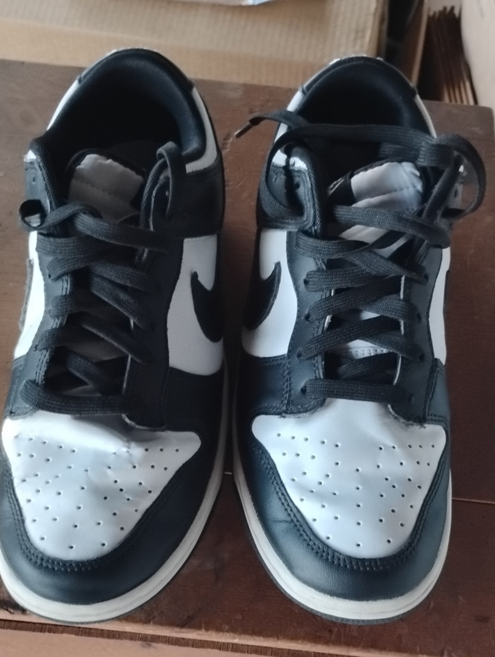 Nike Men’s Black and White Low Top Sneakers